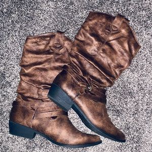 Women’s Brown Boots